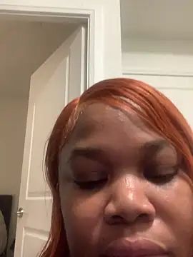 Aliciaskii12's cam snapshot