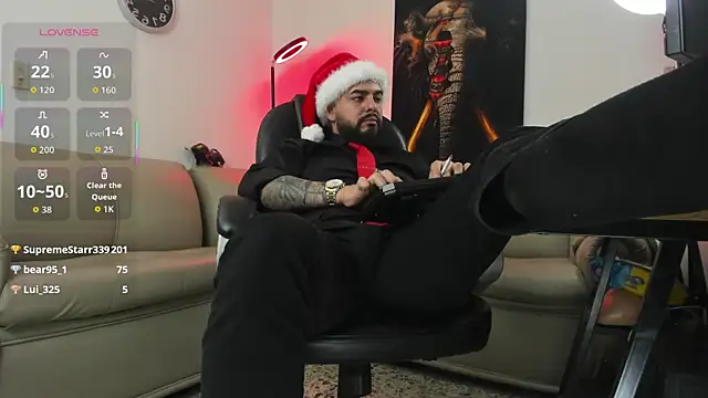 Ethan_Castellano's cam snapshot