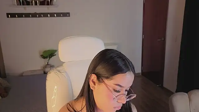 Renaxi_Smith's cam snapshot