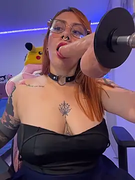 Luna_Paris_'s cam snapshot