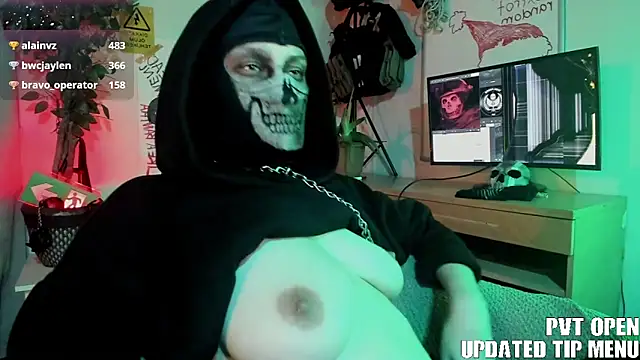 cos_operator's cam snapshot