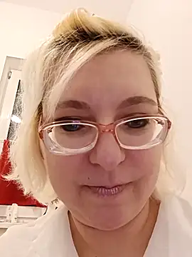 VikaKing's cam snapshot