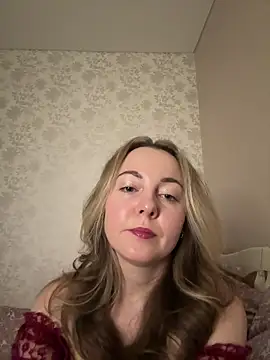 Elineaa's cam snapshot