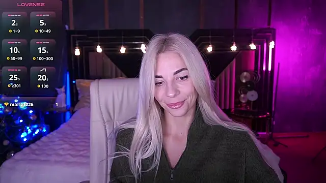 BellaRayyy's cam snapshot