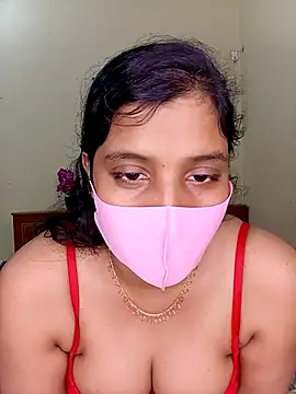 Rose-luckey's cam snapshot