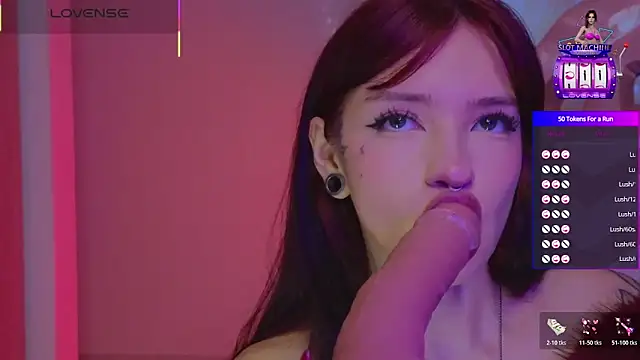 Moonlightt_21's cam snapshot