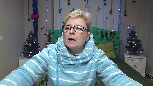 EmiliaGree's cam snapshot