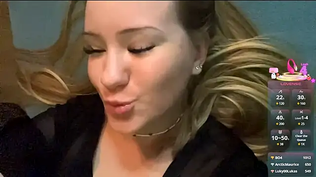 PandaFluff's cam snapshot