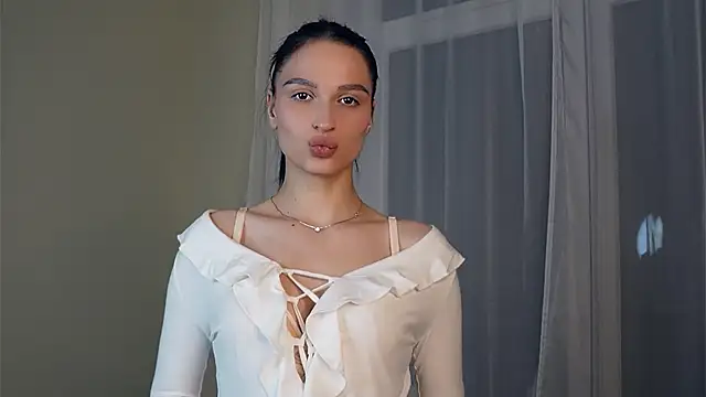 TyraEspina's cam snapshot