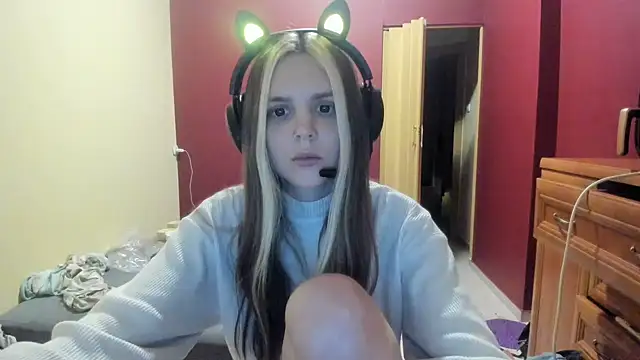 LunaAngell's cam snapshot