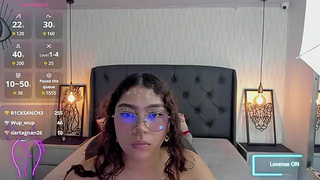 angelinemore's cam snapshot