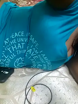 TAMIL-URVASHI's cam snapshot