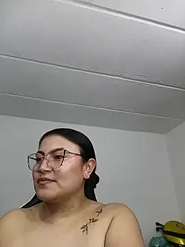 roouse_Pregnant live sex cam