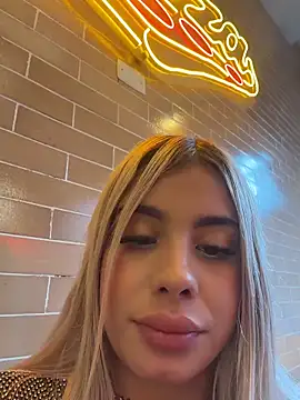 YouCandiSumisa's cam snapshot