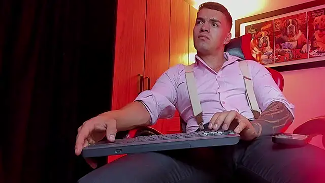 ALPHA_DOMINUS_'s cam snapshot