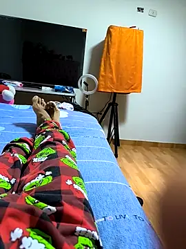 Goalsmoments2's cam snapshot