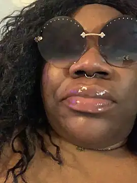 NYRIELLE's cam snapshot