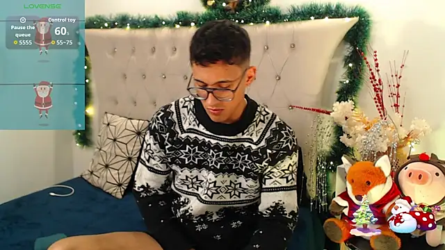 SalvadorFit live sex cam