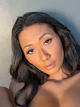 thai-dreamgirl live sex cam