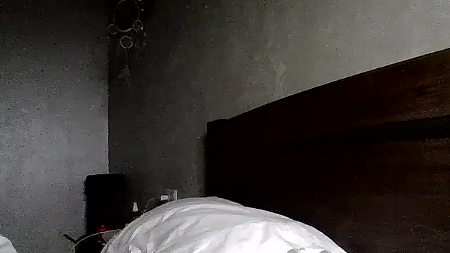 JulianaGold1 live sex cam