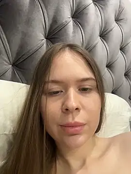 Nicole_Loving's cam snapshot