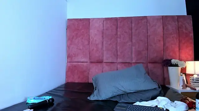 kittyy_milk_001 live sex cam