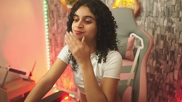 bonniie_98_ live sex cam