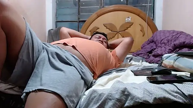 nakedlima's cam snapshot