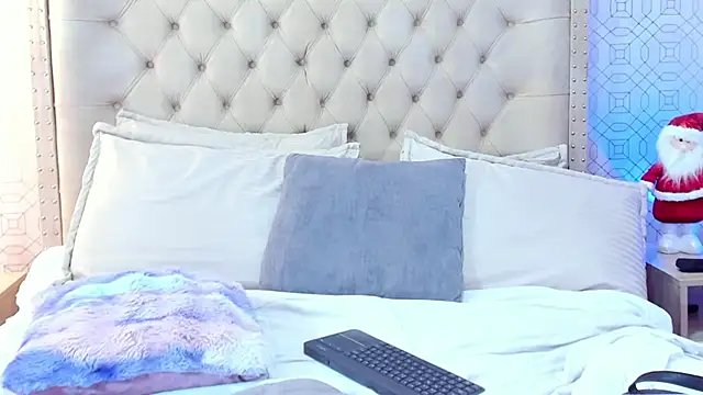 SuccubusDolly's cam snapshot