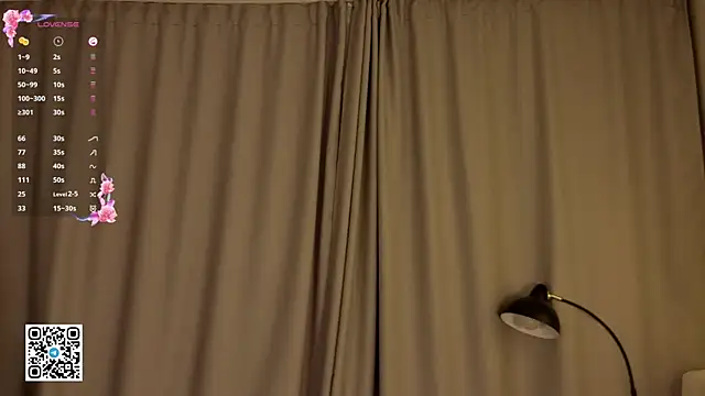 NilaBartkus live sex cam