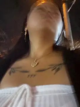 LunaHot_777's cam snapshot