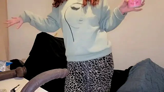 ENGLISHEMILY_69's cam snapshot