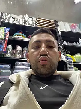 JuanZapata33 live sex cam