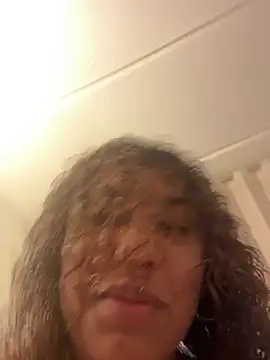 lauraltt live sex cam