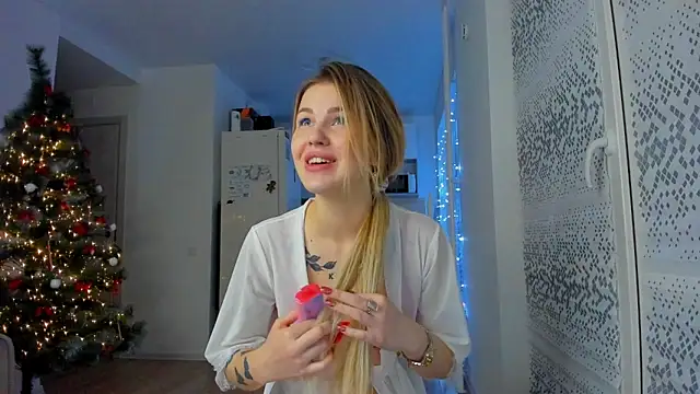 AkulinaGold's cam snapshot