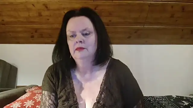 TiffanyMature live sex cam