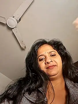 Pooja_pandey's cam snapshot