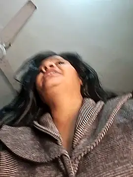 Pooja_pandey's cam snapshot