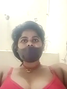 JULEE-740's cam snapshot