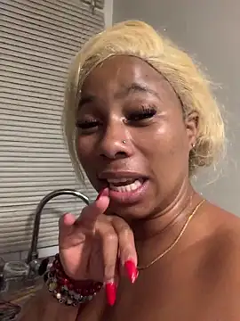 CurvyDesire1 live sex cam