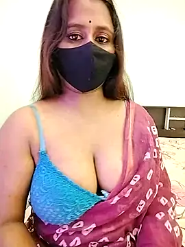 LoveLy-Soneya's cam snapshot