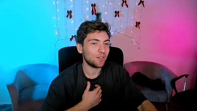 travis_wolf_'s cam snapshot