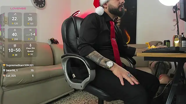 Ethan_Castellano live sex cam