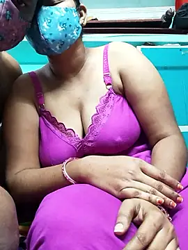 Eroticcouples's cam snapshot