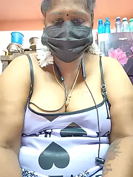 bakyasree143's cam snapshot