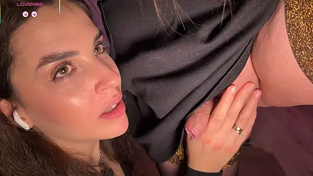 HoneyHamsters's cam snapshot