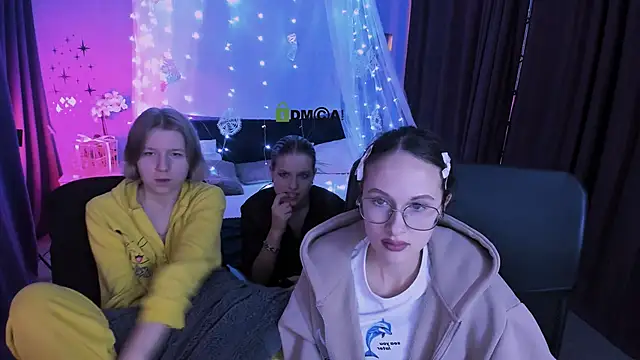 gloria_bubble's cam snapshot