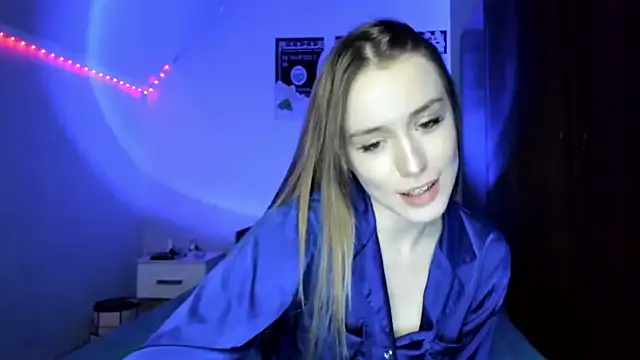 tinyglow's cam snapshot