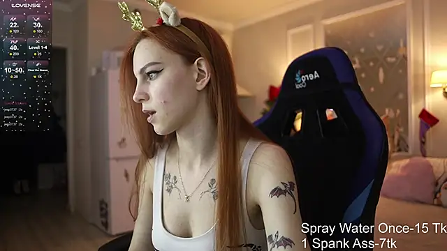 _alice_meyss_'s cam snapshot