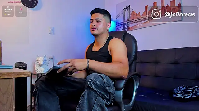 _Juanes live sex cam